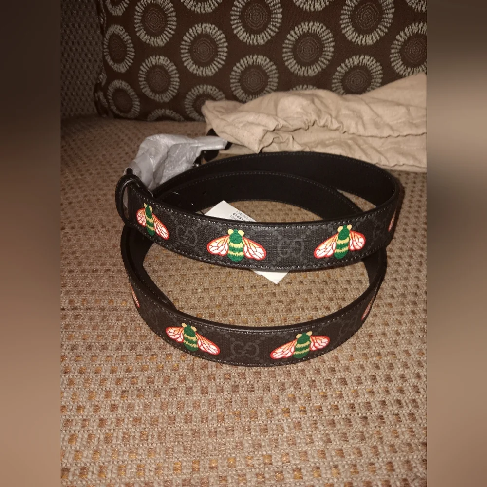 Gucci GG Monogram Leather Uline Bee Belt Small With Dustbag - Picture 2 of 4